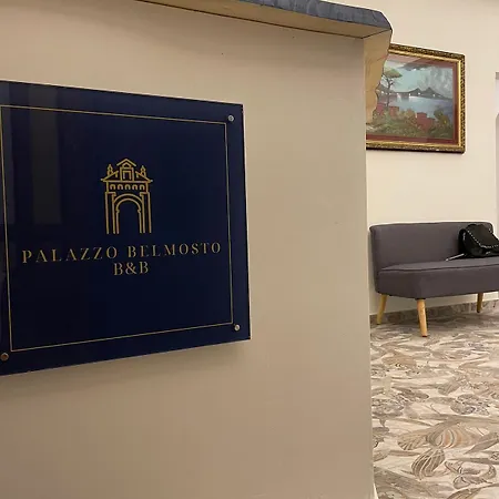 Palazzo Belmosto 3* Nápoles