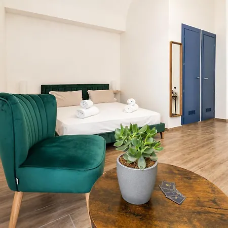 Palazzo Belmosto Bed and Breakfast Νάπολη