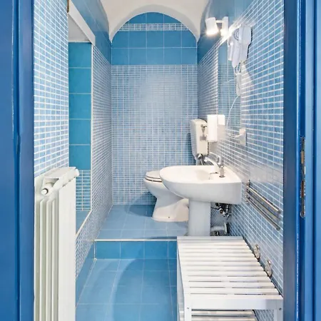 Bed and Breakfast Palazzo Belmosto 3*