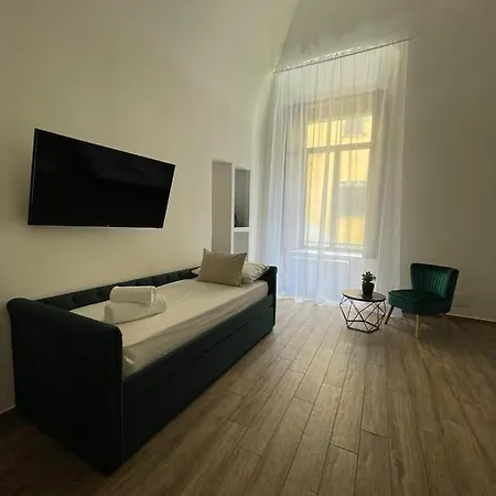 Palazzo Belmosto Nocleg ze śniadaniem Neapol