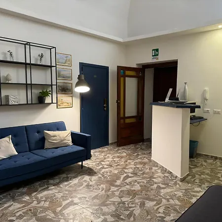 Palazzo Belmosto Bed & Breakfast 3*