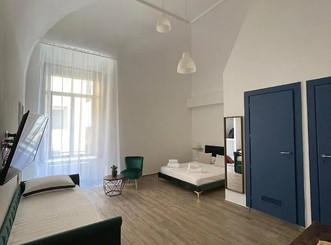 Palazzo Belmosto 3*